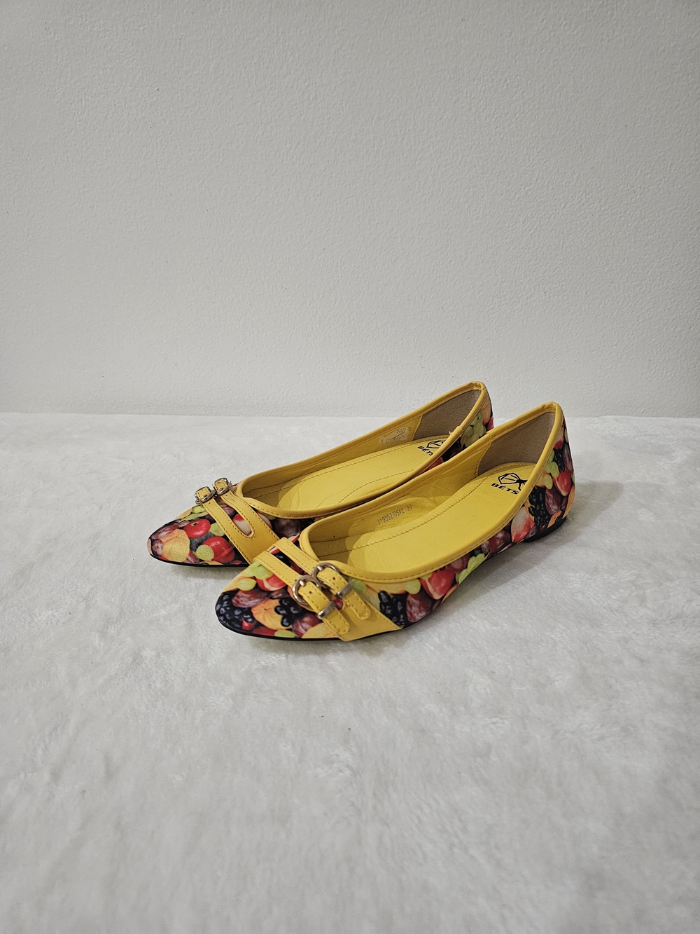 Yellow Floral Women's Ballet Flats with Buckle Trim